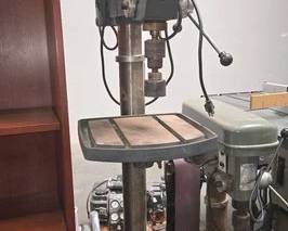 2102  SearsCraftsman 17 Drill Press 