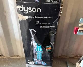 5002  Dyson Vacuum 