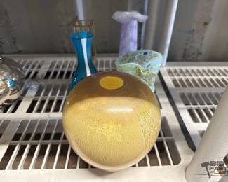 4530  5 Decorative Vases 