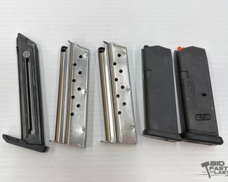 720  4 10rd 9mm and 1 10rd .22lr Magazines 