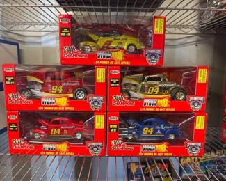 4044  5 Racing Champions 124 Scale Stock Rods Model Cars 