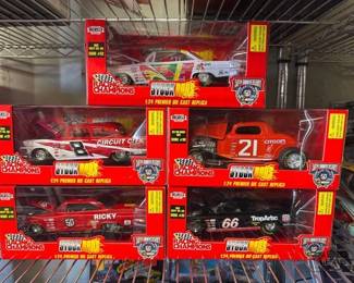 4046  5 Racing Champions 124 Scale Stock Rods Model Cars 