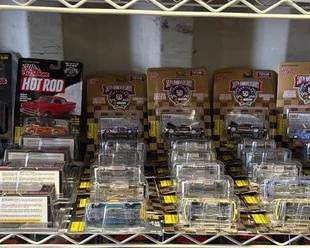4104  NEW 45 Die Cast Cars 