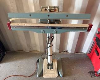 5004 ULINE H86 Impulse Foot Sealer