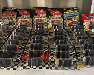 4122  NEW 52 Die Cast Cars 