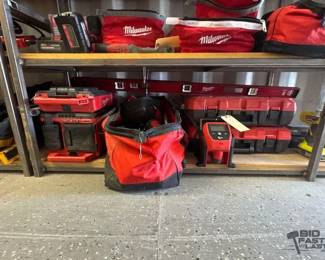 5612  Milwaukee Power Tools, Lights and Bags 