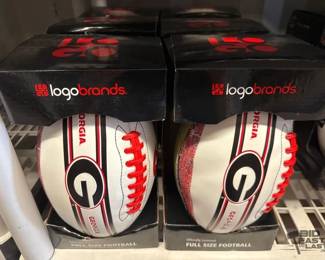 4540  NEW 6 Logo Brands Georgia Bulldogs Full Size Footballs 