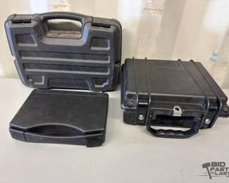 5506  3 Hand Gun Cases 