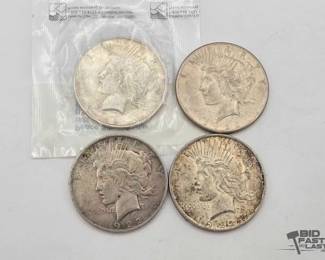 1352  4 1922 Silver Peace Dollars 