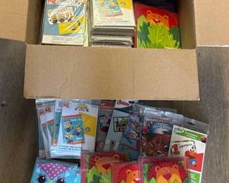 4092  NEW Themed Party Invitations and Thank You Notes 