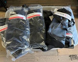 4574  NEW Over 20 6Pack Cooler Bags 