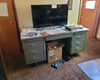 Desk free. TV just a few months old.