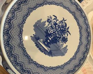 #80 $100.00 Spode Blue Room Collection Cake Stand and Plate