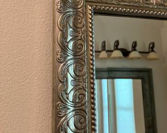 105	$210.00 	3-Panel Mirror Screen
