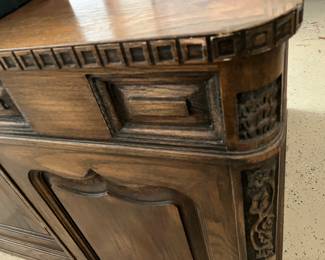 #58	$600.00 	Romwebber desk oak Gothic sides 36x80x30
#58	$600.00 	Romwebber desk oak Gothic sides 36x80x30
5