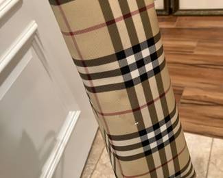 73	$150.00 	Burberry's Nova check purse 
 
