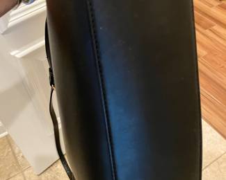 74	$36.00 	Nicole Miller Bolsa purse black 
