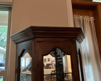 19 $150.00 Curio tower 32x75x14