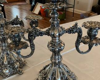 36 $500.00 Pair of Reed & Barton Baroque Rococo silver plate candlesticks 15x16x7