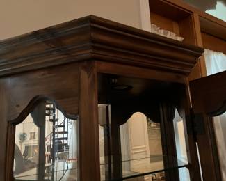 19 $150.00 Curio tower 32x75x14
