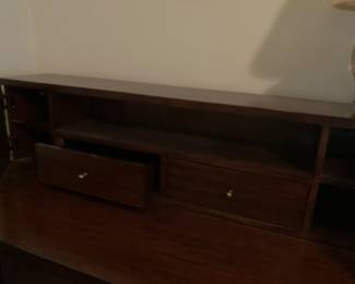 1 $450.00 Mahogany cabinet 52 1/2Lx42Tx22W