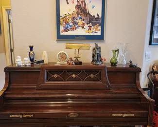 PIano, Magic Kingdom art