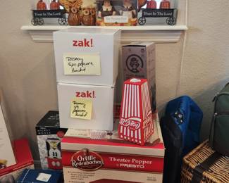 Kitchen appliances, fall accessories