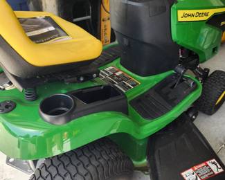 John Deere riding mower