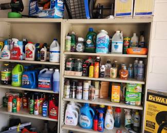 House and garden cleaning supplies