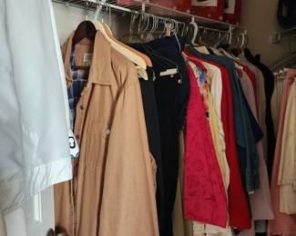 Clothes, Disney Florida Parks Train (collectible)