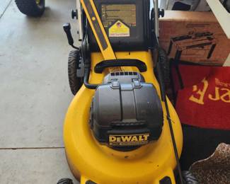 DeWALT mower