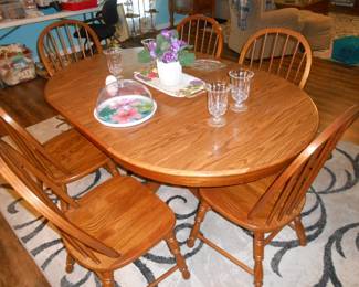 Table with 6 Chairs