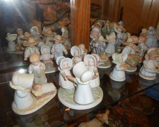 more Figurines...