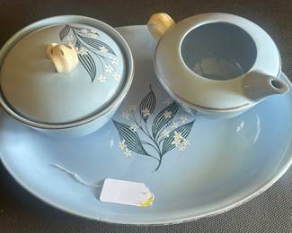 Homer Laughlin beautiful blue serving pieces