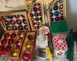 Vintage Christmas room has glass ornaments & more