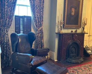 Fabulous leather antique invalid chair. ❤️