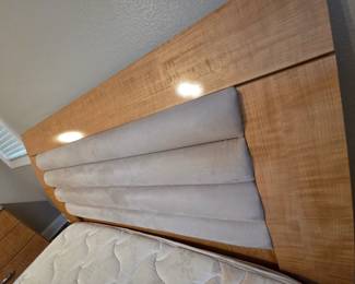 Beautiful Luxurious Velvet Bolstered Headboard