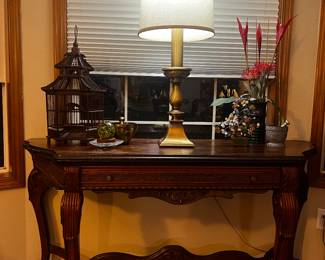 Antique Ornate Table that doubles in size