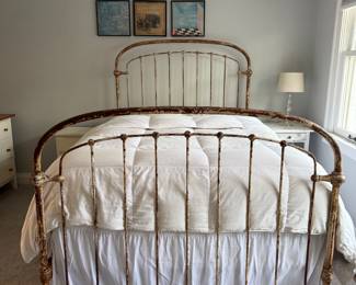 Queen size  irons shabby chic distressed bed frame