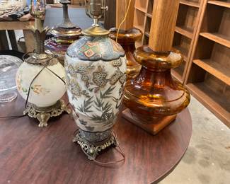 Porcelain Ginger Jar Style Table Lamp