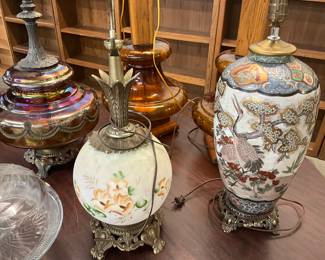Hand Painted Glass/Brass Table Lamp