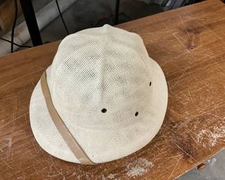 Straw Pith Helment 