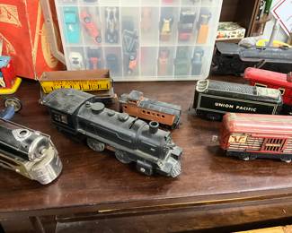 Assorted Train Engines & Cars