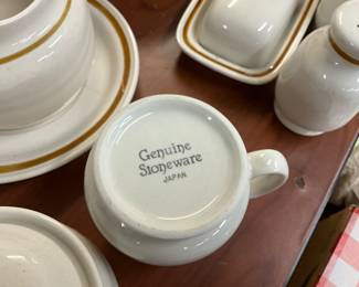 Mountain Wood Collection Stoneware - Japan