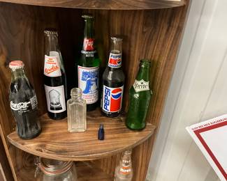 Pop / Soda Bottles - Coca Cola Classic, 1983 Baltimore Orioles World Series Coke Bottle - 1976 Commemorative 7-UP, Pepsi Bottle & Empty 7-UP Bottle & a Tiny Vicks Bottle