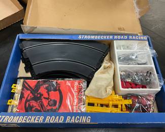Strombecker Grand Prix Road Racing Set