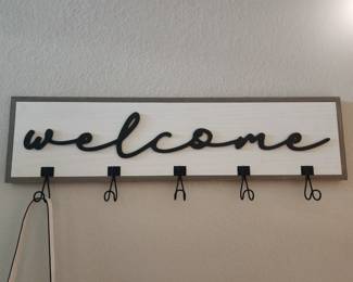 Entry coat rack
