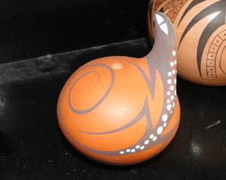 Zuni pottery