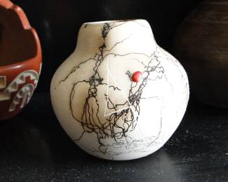 Horsehair pottery