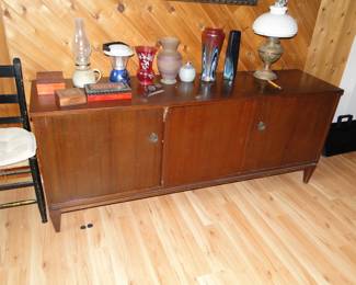 Vintage cabinet